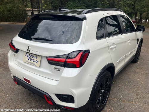 Mitsubishi OUTLANDER HPE BLACK EDITION AWD 2021/2022